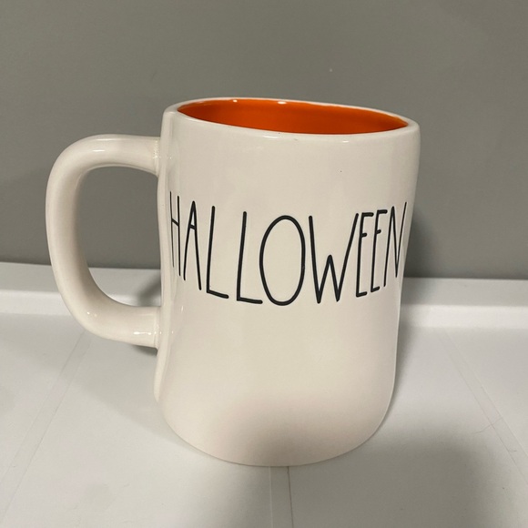RAE DUNN “ HAPPY HALLOWEEN “ Mug 16oz - Picture 1 of 4